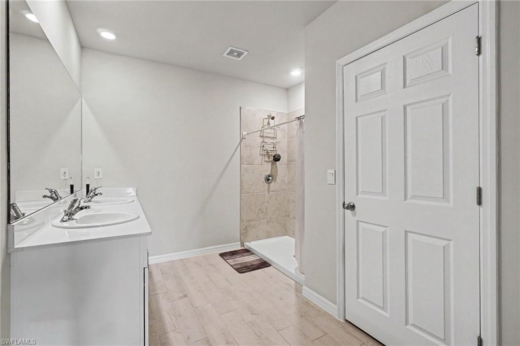 MAGNOLIA LANDING - Residential