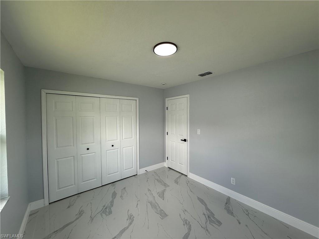 FORT MYERS SHORES - Residential