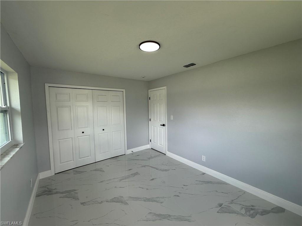 FORT MYERS SHORES - Residential
