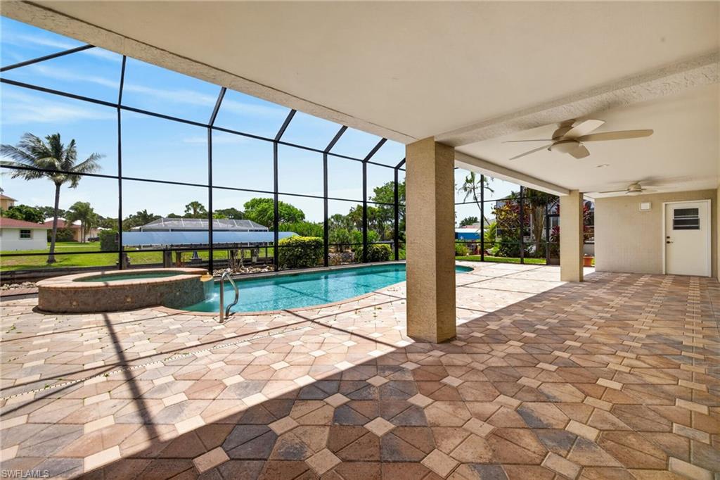 PARADISE VILLAGE - Residential