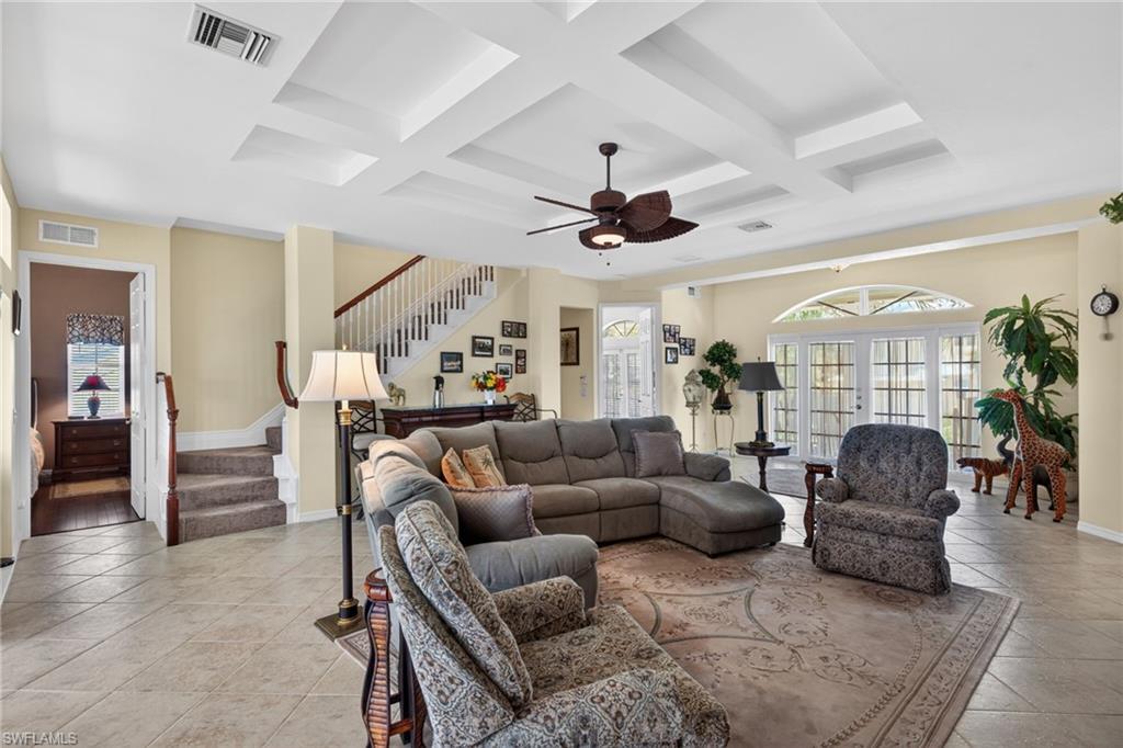 PARADISE VILLAGE - Residential