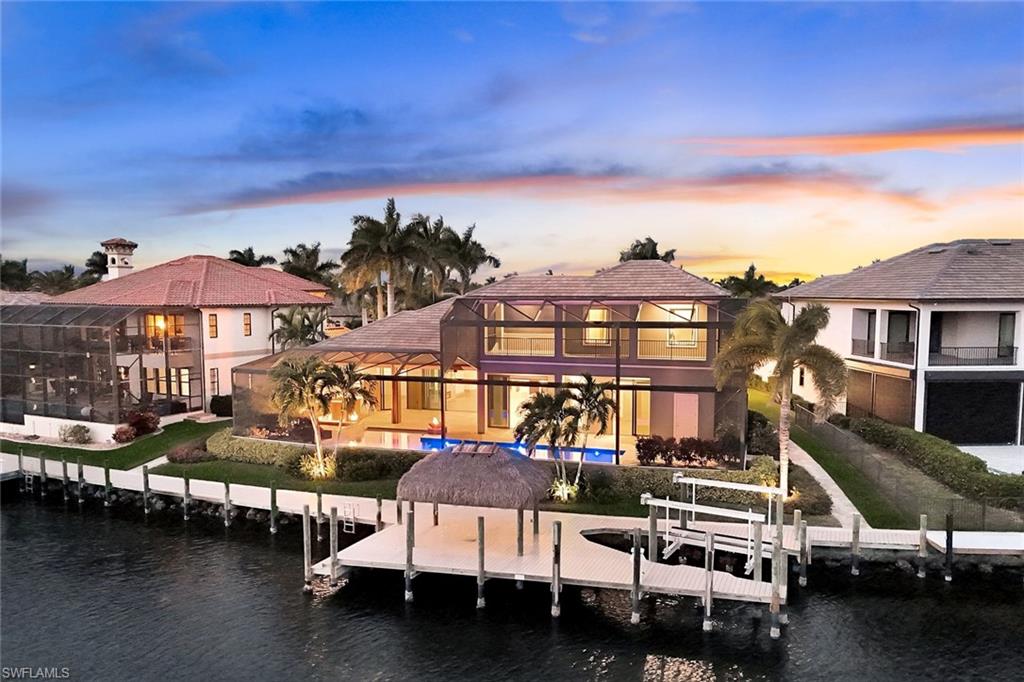 CAPE HARBOUR - Residential