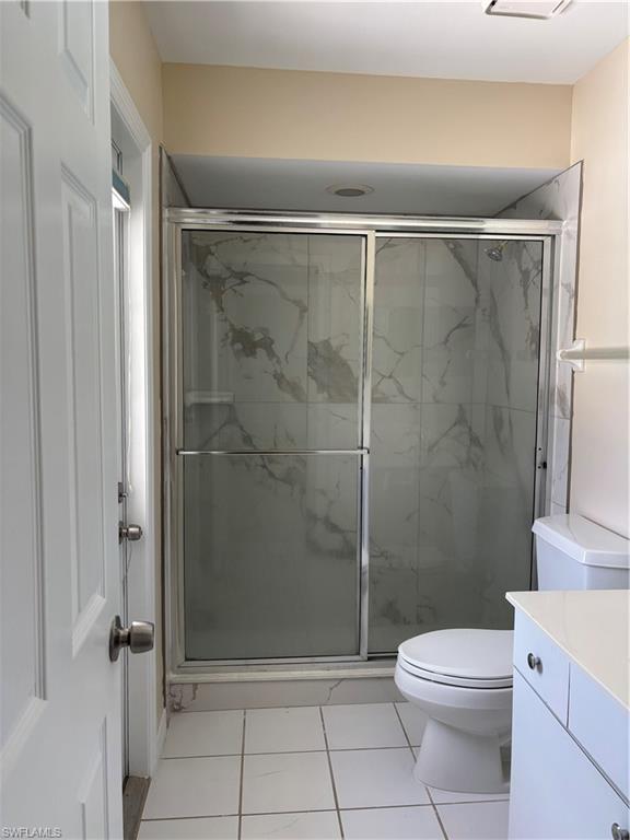 PINEWOOD LAKES - Residential Lease