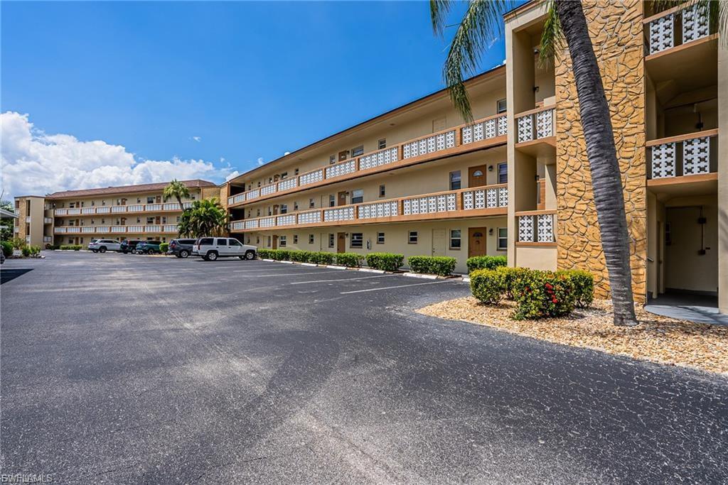NORTH FORT MYERS - Residential