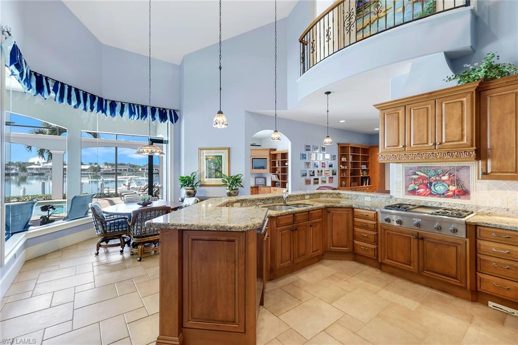 MARCO ISLAND - Residential
