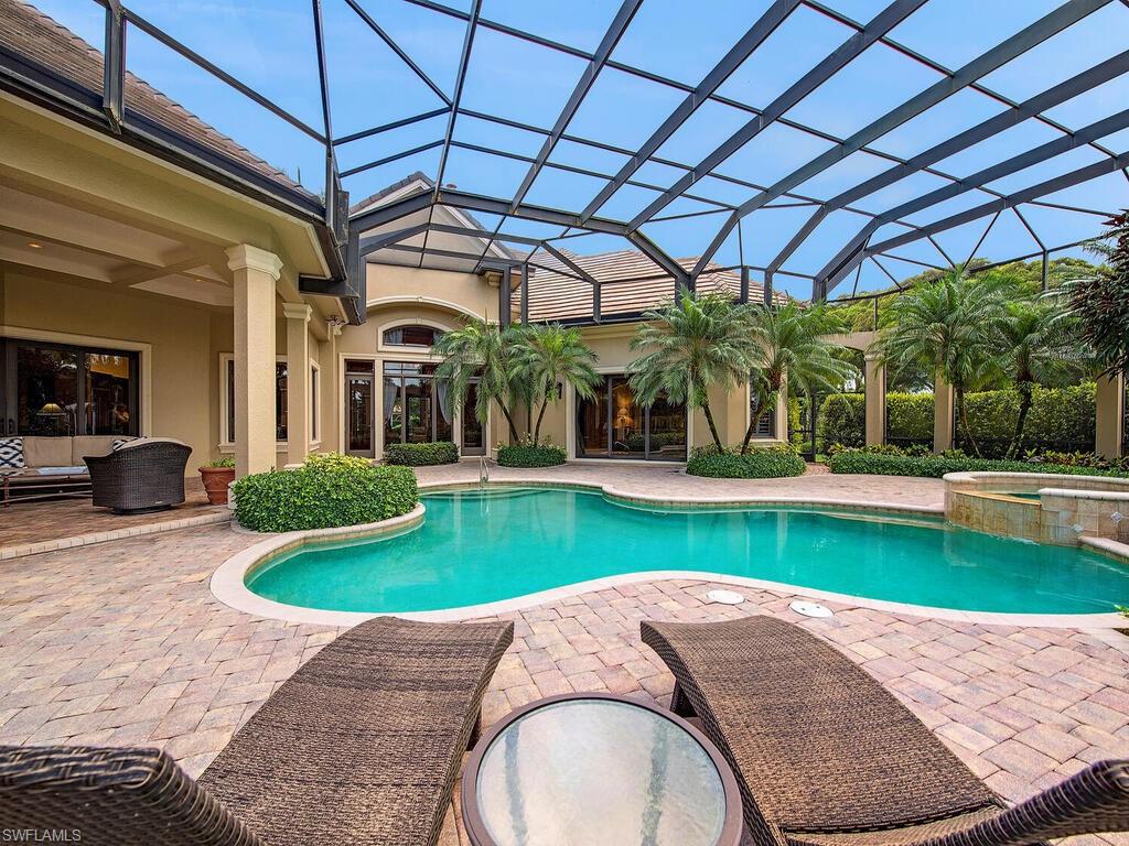 BELLO LAGO - Residential