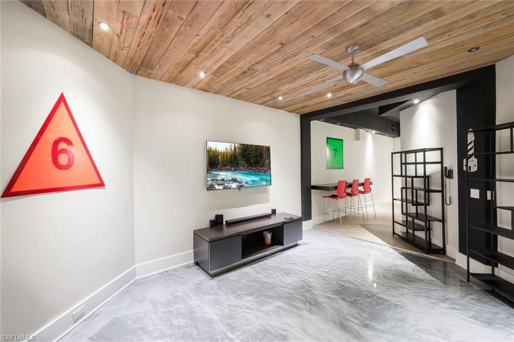 KEY MARCO - Residential