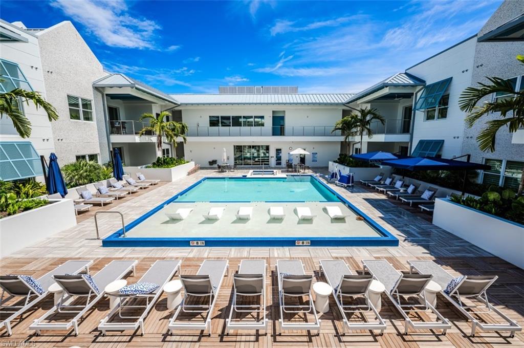 OLDE NAPLES - Residential