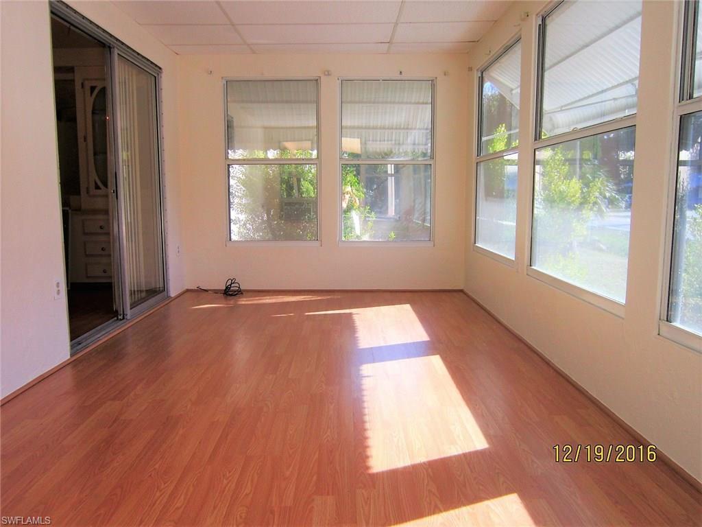 LAUREL ESTATES MOBILE HOME VIL - Residential