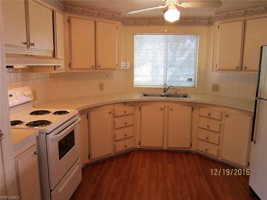 LAUREL ESTATES MOBILE HOME VIL - Residential