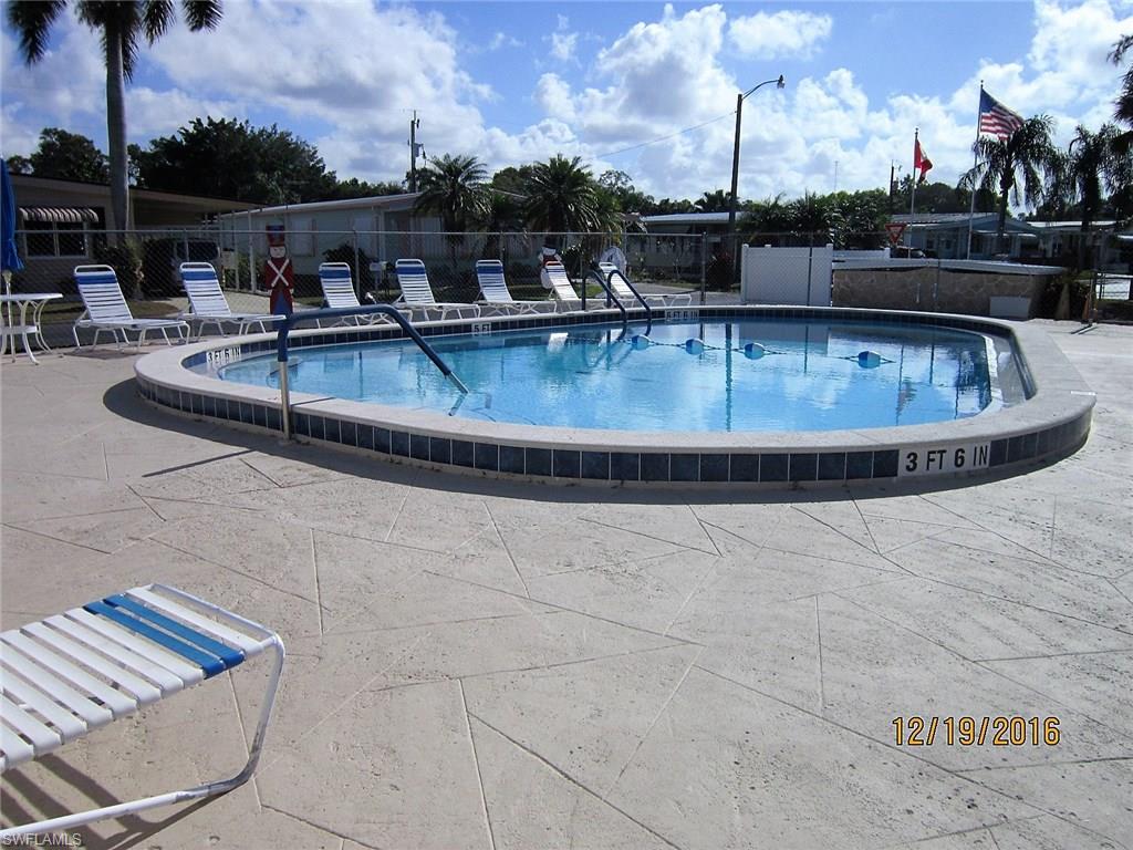 LAUREL ESTATES MOBILE HOME VIL - Residential
