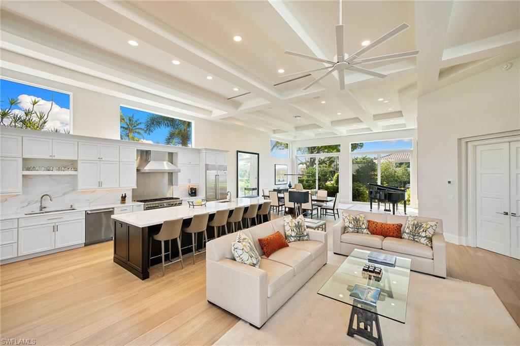 GRAND BAY AT PELICAN BAY - Residential