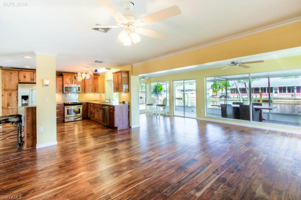 ISLAND HARBORS - Residential