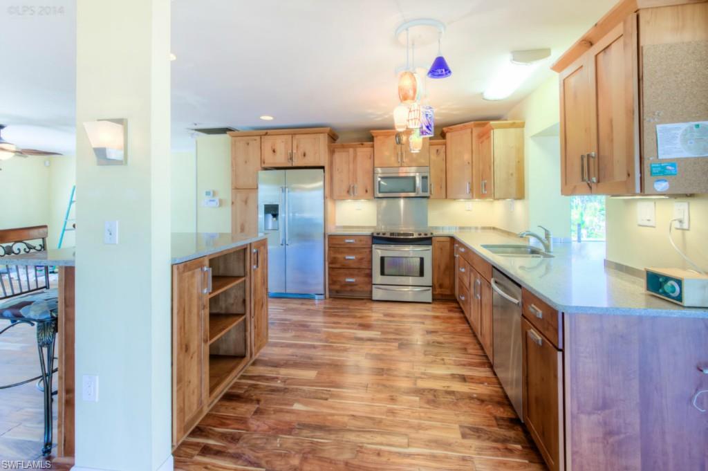 ISLAND HARBORS - Residential