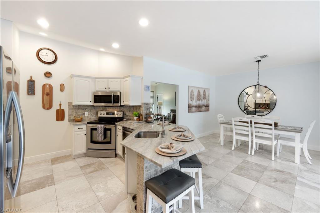 SPRING LAKES - Residential