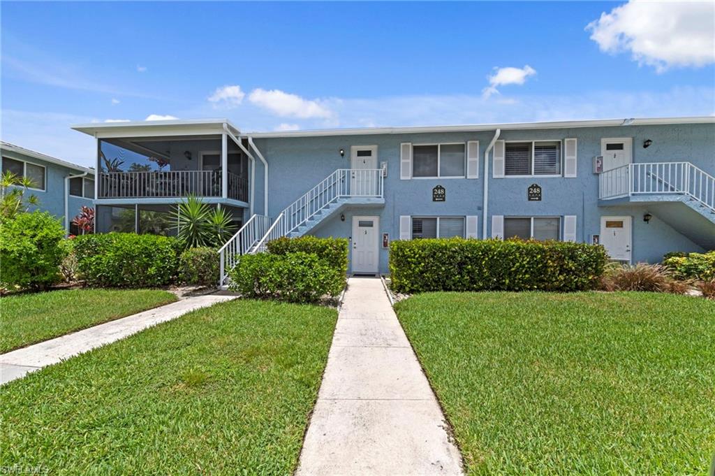 GLADES COUNTRY CLUB - Residential