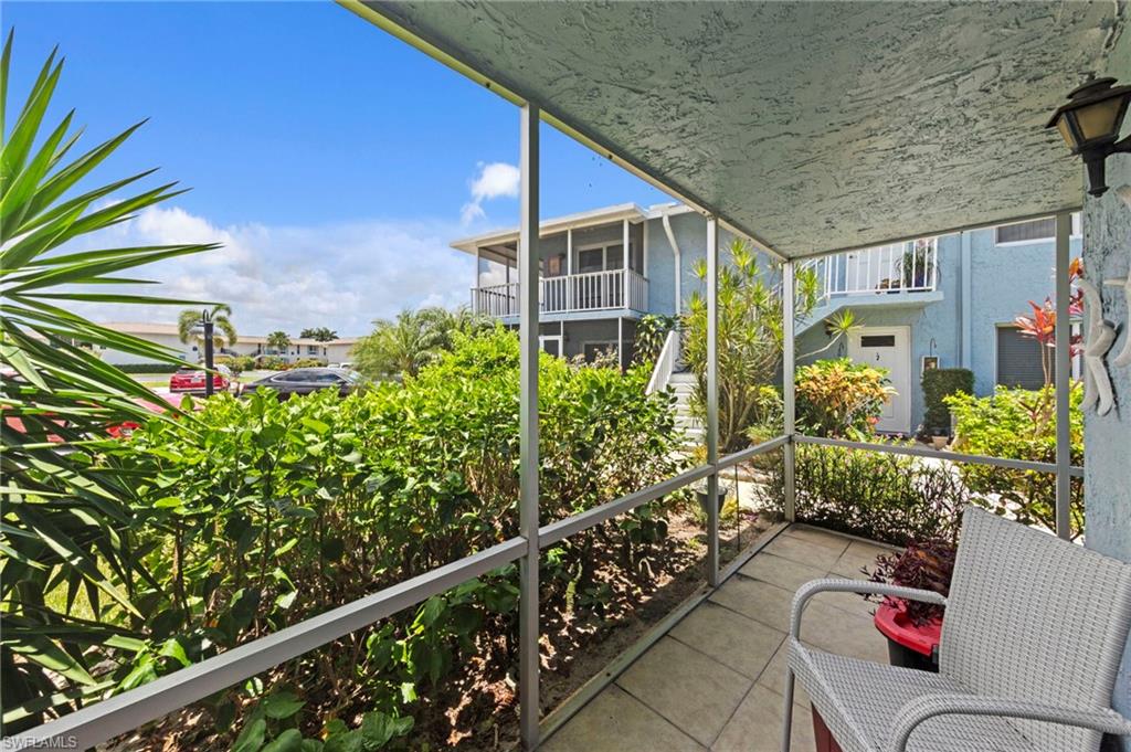 GLADES COUNTRY CLUB - Residential