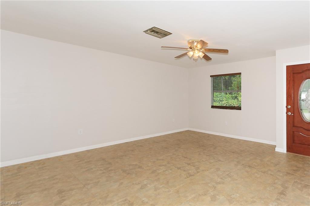 SAN CARLOS PARK - Residential