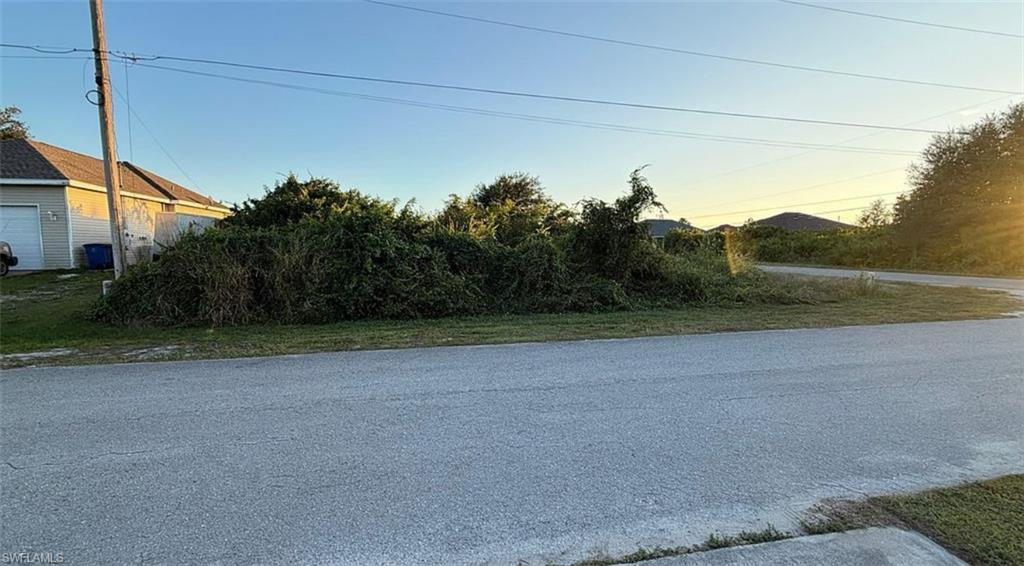 Build Your Florida Dream Home!



Don’t miss this fantastic corner residential lot located at 3219 37th St SW, Lehigh Acres, FL. Offering plenty of space and potential, this property is the perfect opportunity to build the home you’ve always envisioned. Conveniently located with easy access to shopping, dining, schools, and just a short drive to Southwest Florida International Airport, making travel a breeze.



Whether you’re looking to build now or invest for the future, this lot offers an excellent location in one of Southwest Florida’s growing communities.



Make your Florida living dream come true and start planning your future today!