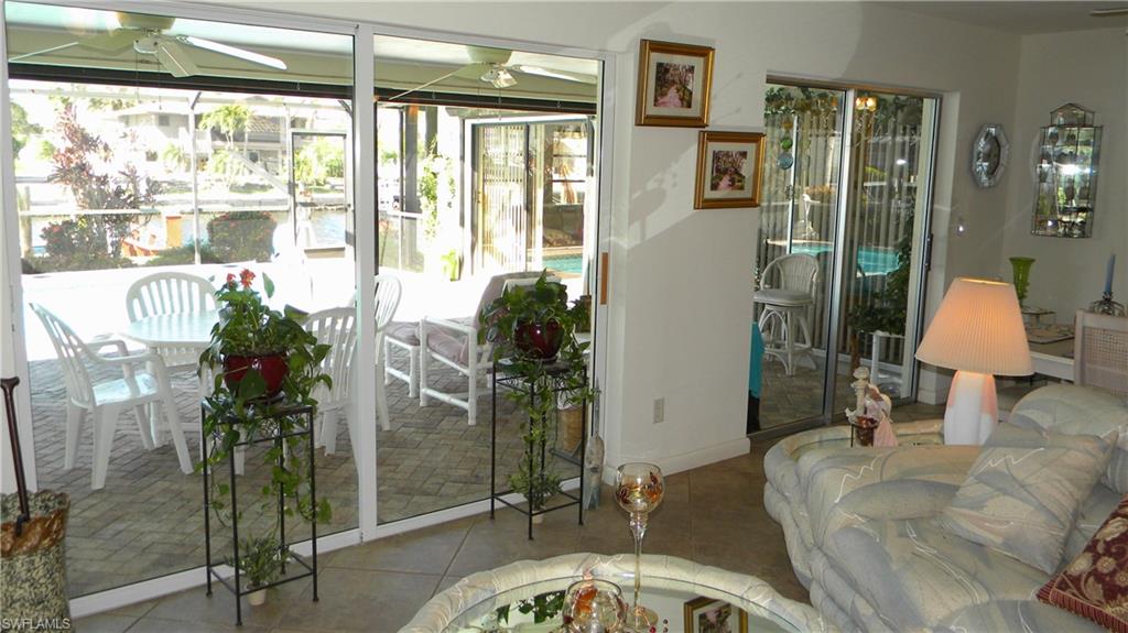 SIESTA ISLES - Residential