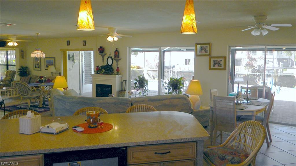 SIESTA ISLES - Residential