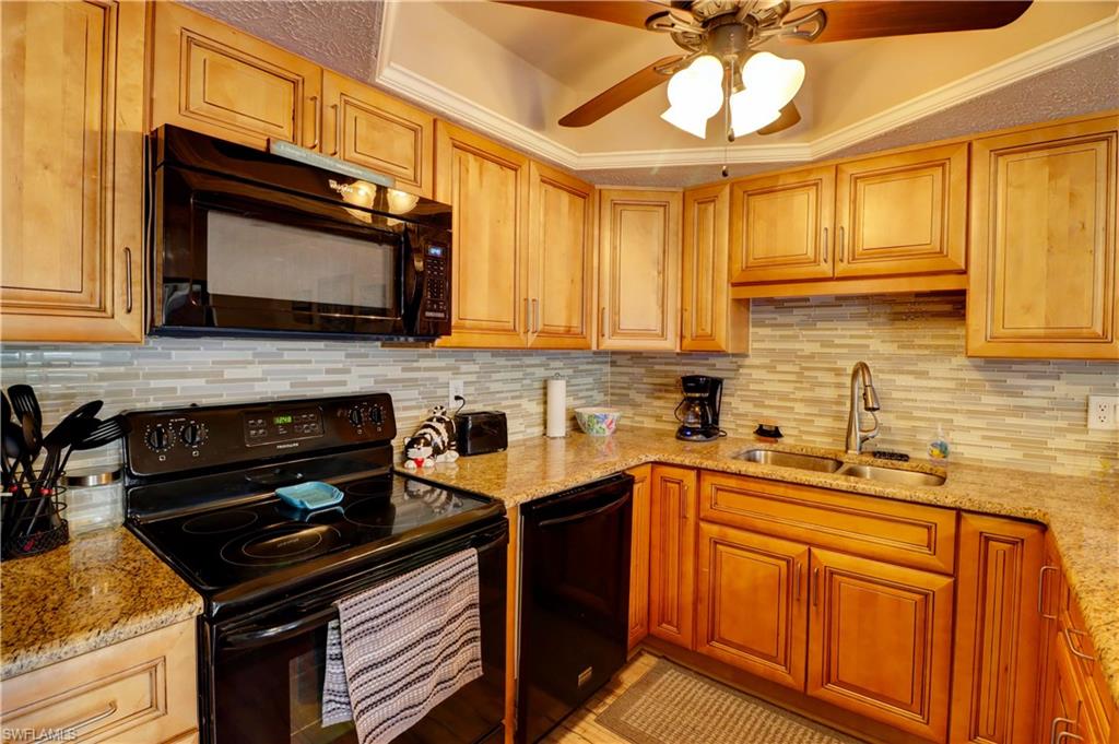 ROYAL VISTA CONDOMINIUM - Residential