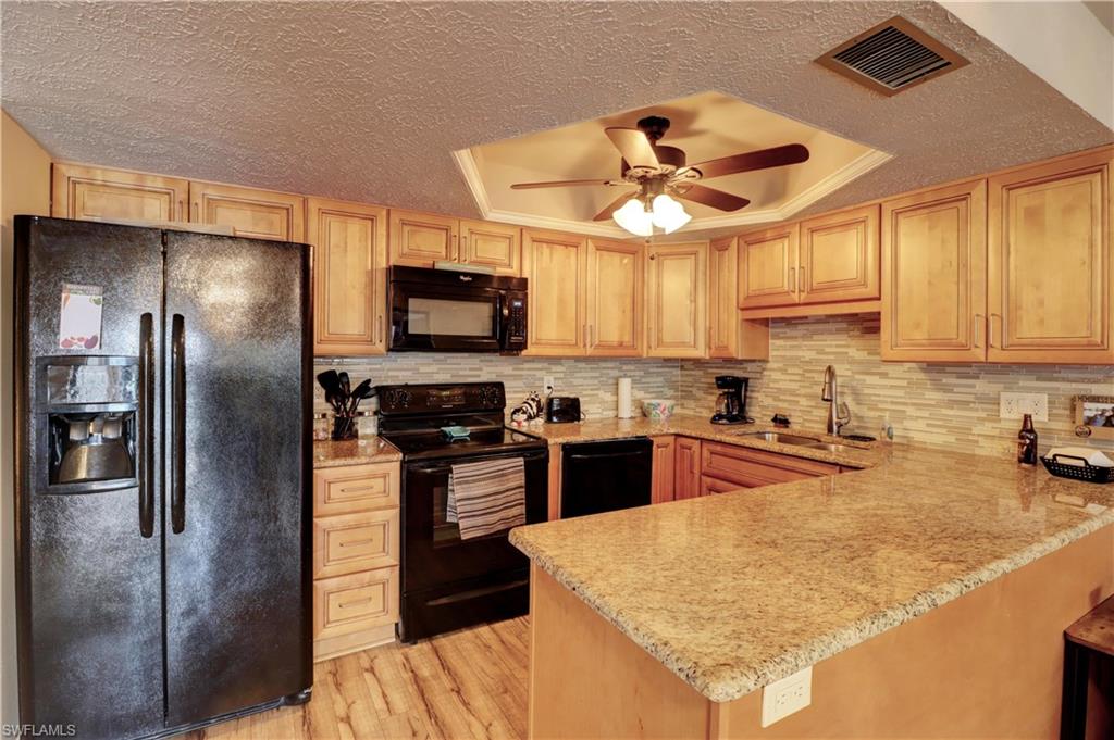 ROYAL VISTA CONDOMINIUM - Residential
