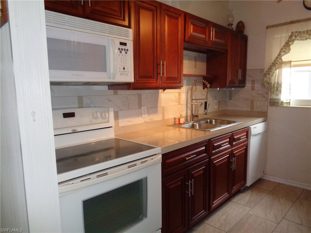 PORT CHARLOTTE - Residential