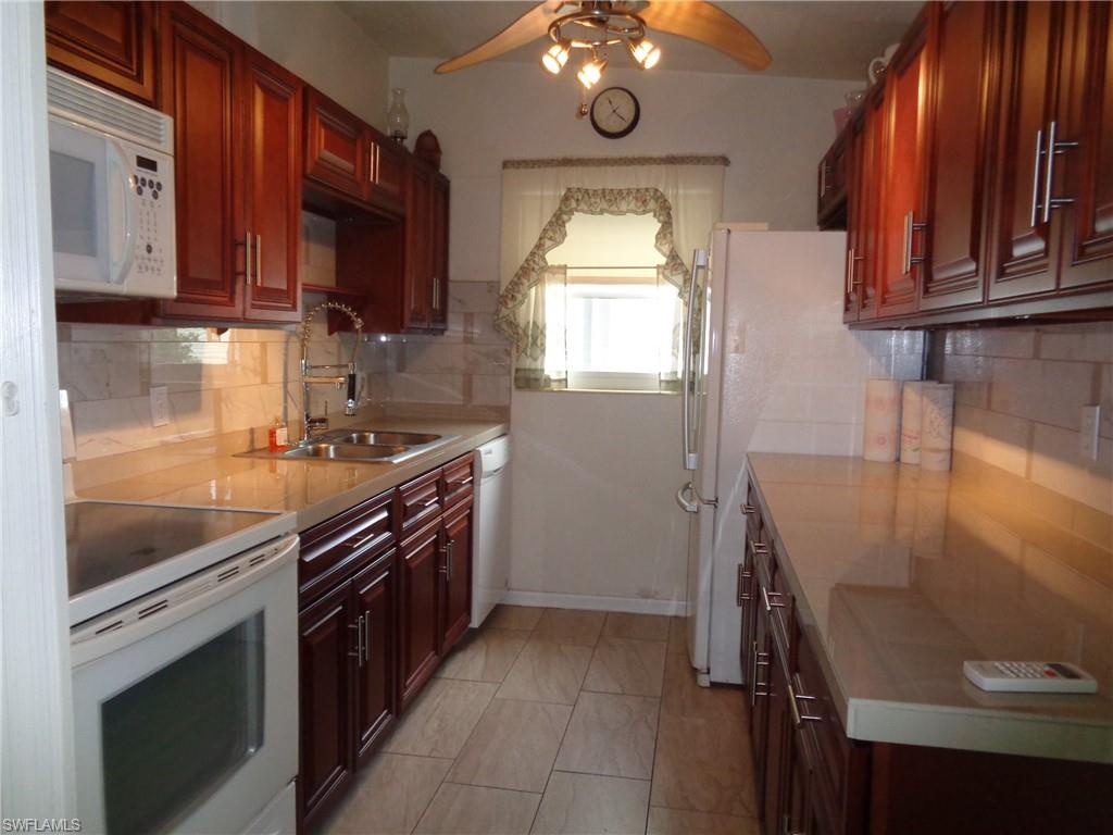 PORT CHARLOTTE - Residential