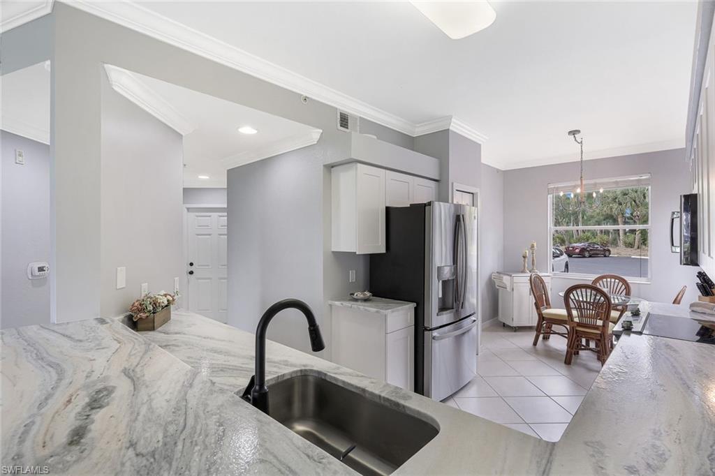 HERITAGE POINTE - Residential