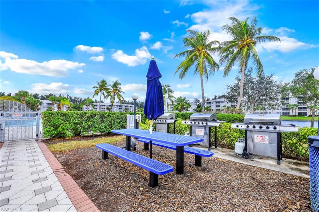HERITAGE POINTE - Residential