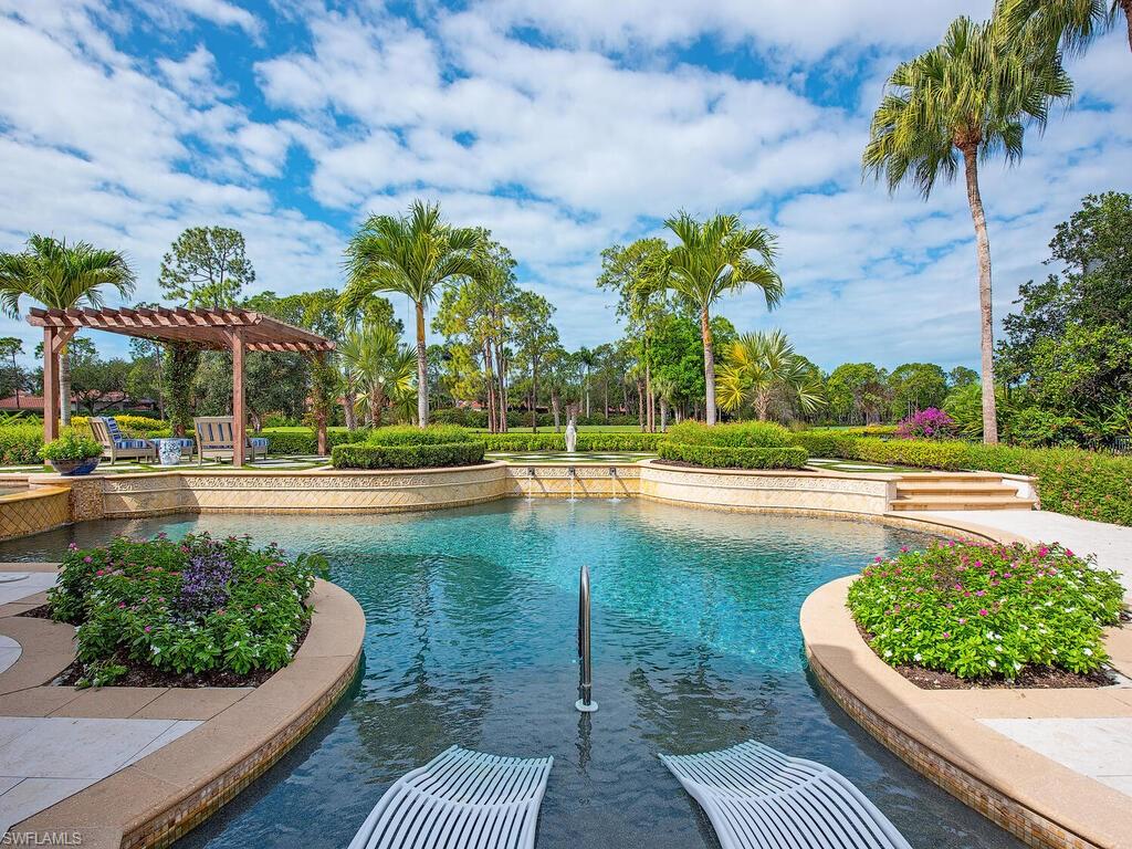 ESTATES AT GREY OAKS - Residential