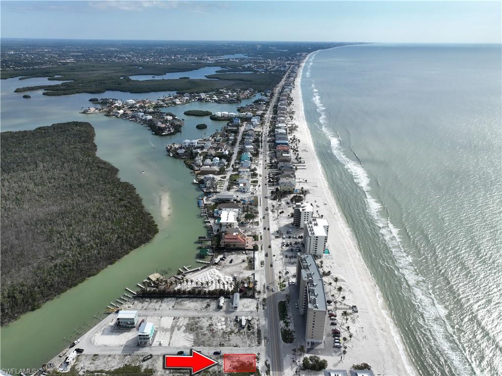 BONITA BEACH - Land