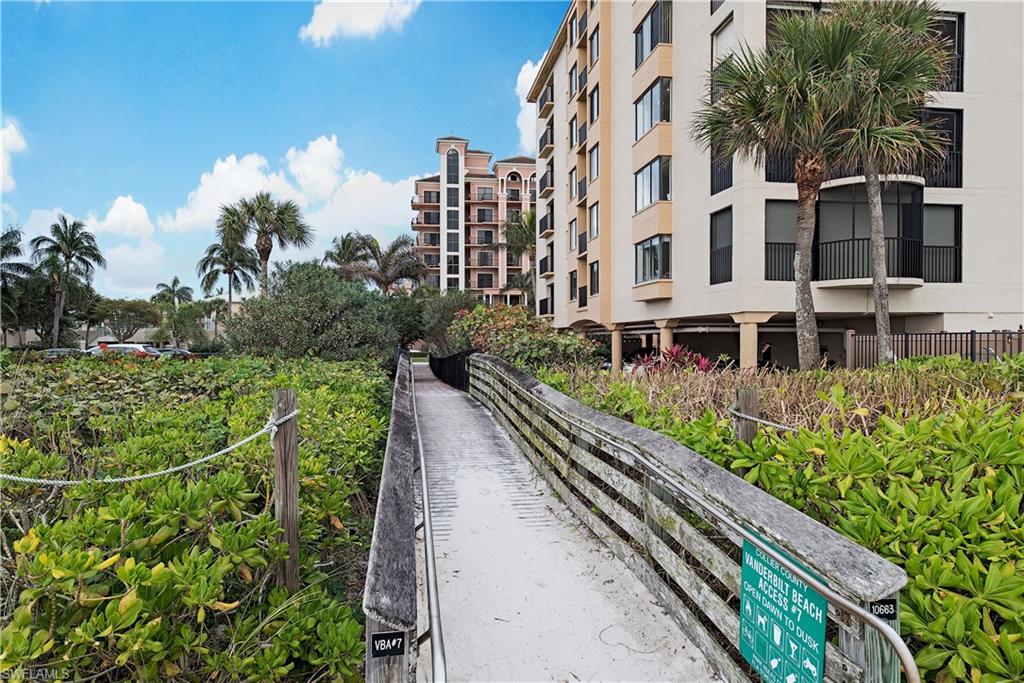 VANDERBILT BEACHCOMBER - Residential