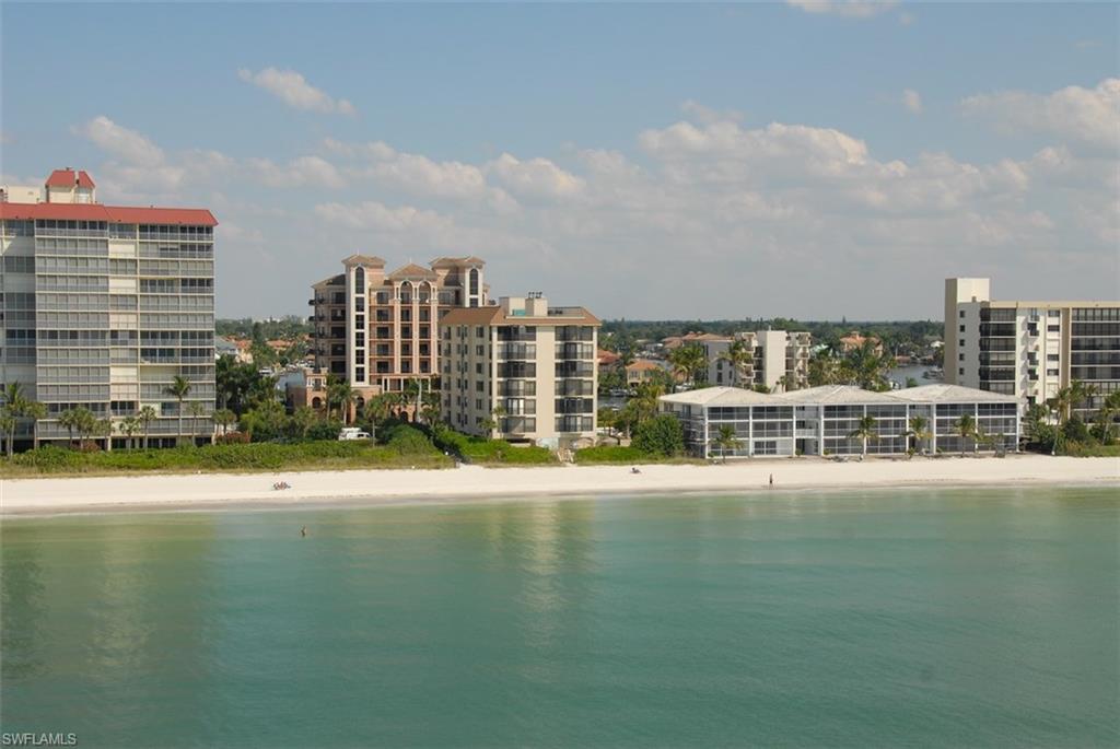 VANDERBILT BEACHCOMBER - Residential