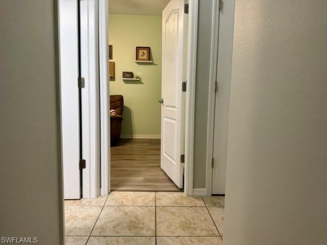 HAMPTON LAKES - Residential