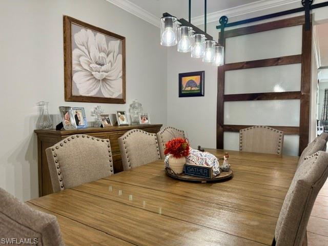 HAMPTON LAKES - Residential