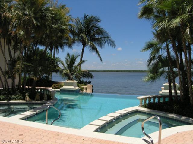 MARCO BEACH - Residential