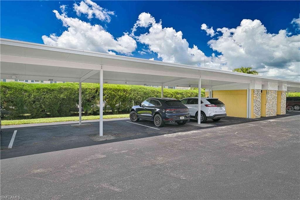 RIVIERA GOLF ESTATES - Residential