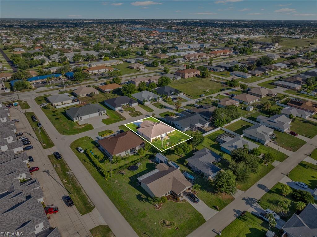 CAPE CORAL - Residential Lease