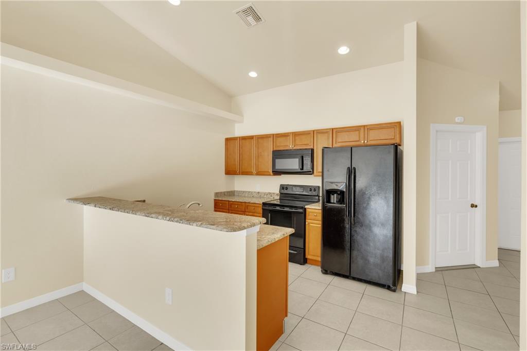 CAPE CORAL - Residential Lease