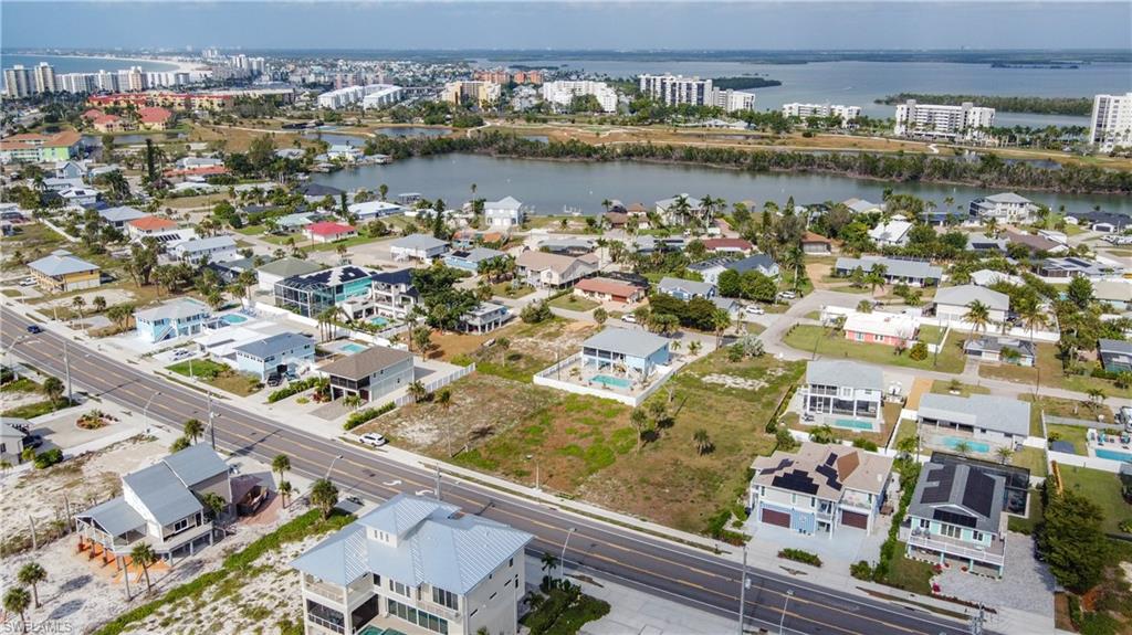 LAGUNA SHORES - Land