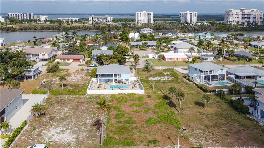 LAGUNA SHORES - Land