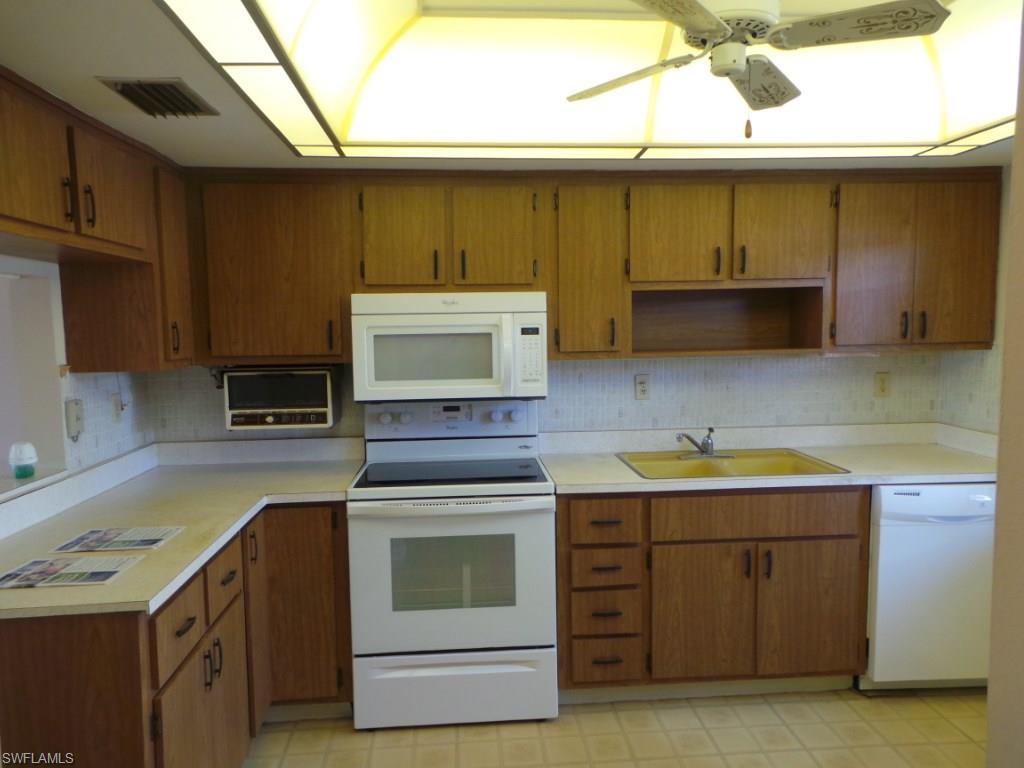 LAKE LAWN CONDO - Residential