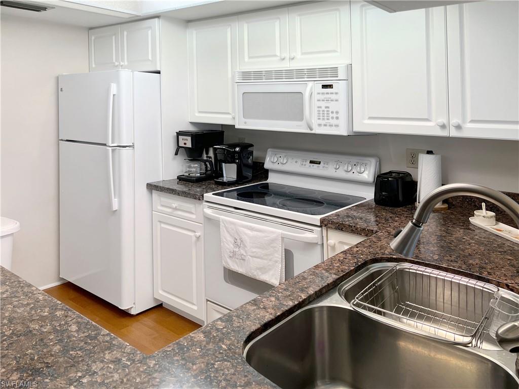 GREENBRIAR VILLAGE - Residential
