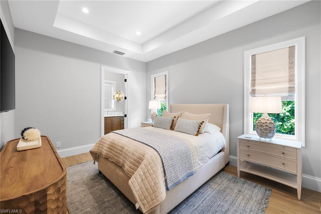ROYAL HARBOR - Residential