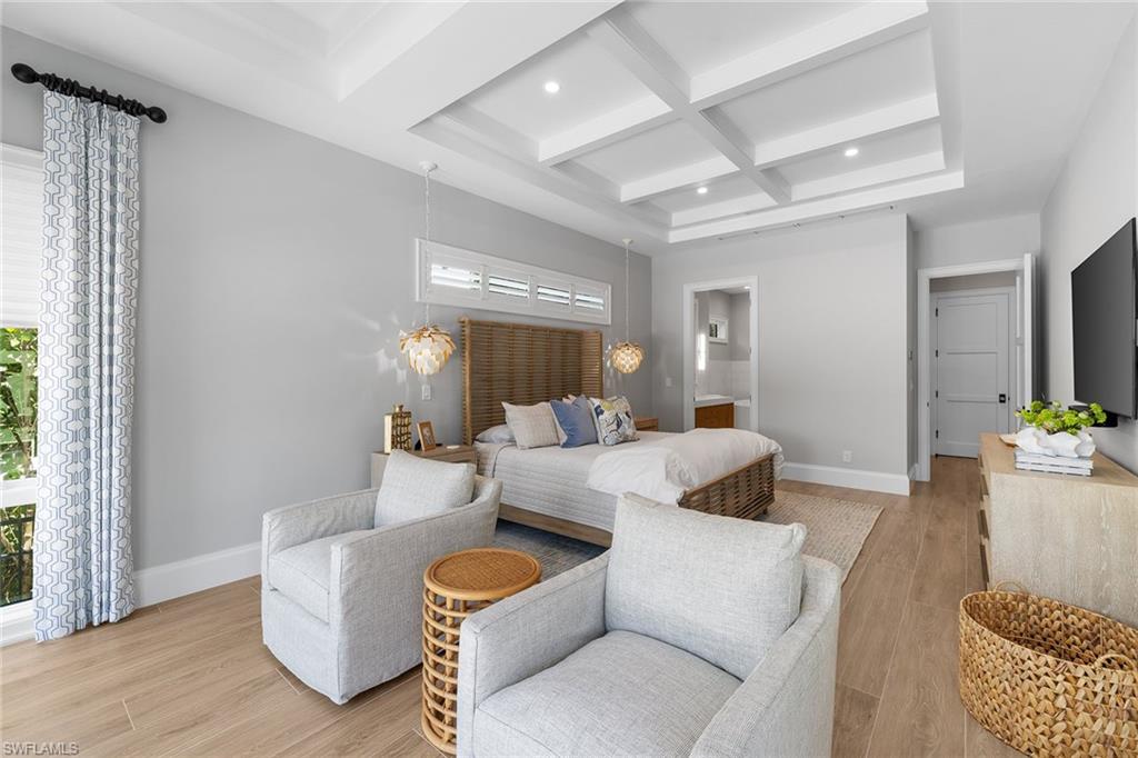 ROYAL HARBOR - Residential