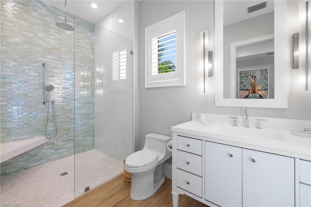 ROYAL HARBOR - Residential