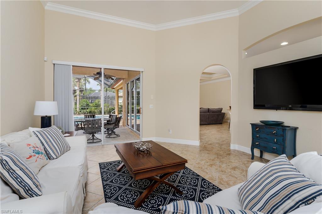 HIDEAWAY HARBOR - Residential Lease