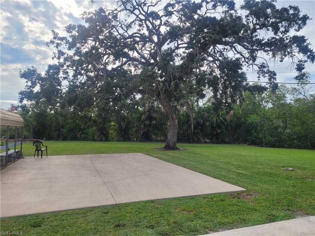 RIVERWOOD - Residential